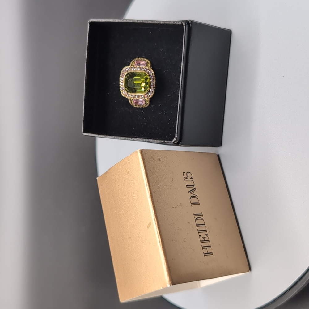 Heidi Daus| Bronze Toned Multicolored Green and Pink Crystal Ring - Picture 12 of 12